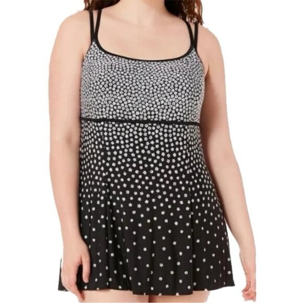 Le Cove Daisies Black and White One Piece Swimsuit Dress
